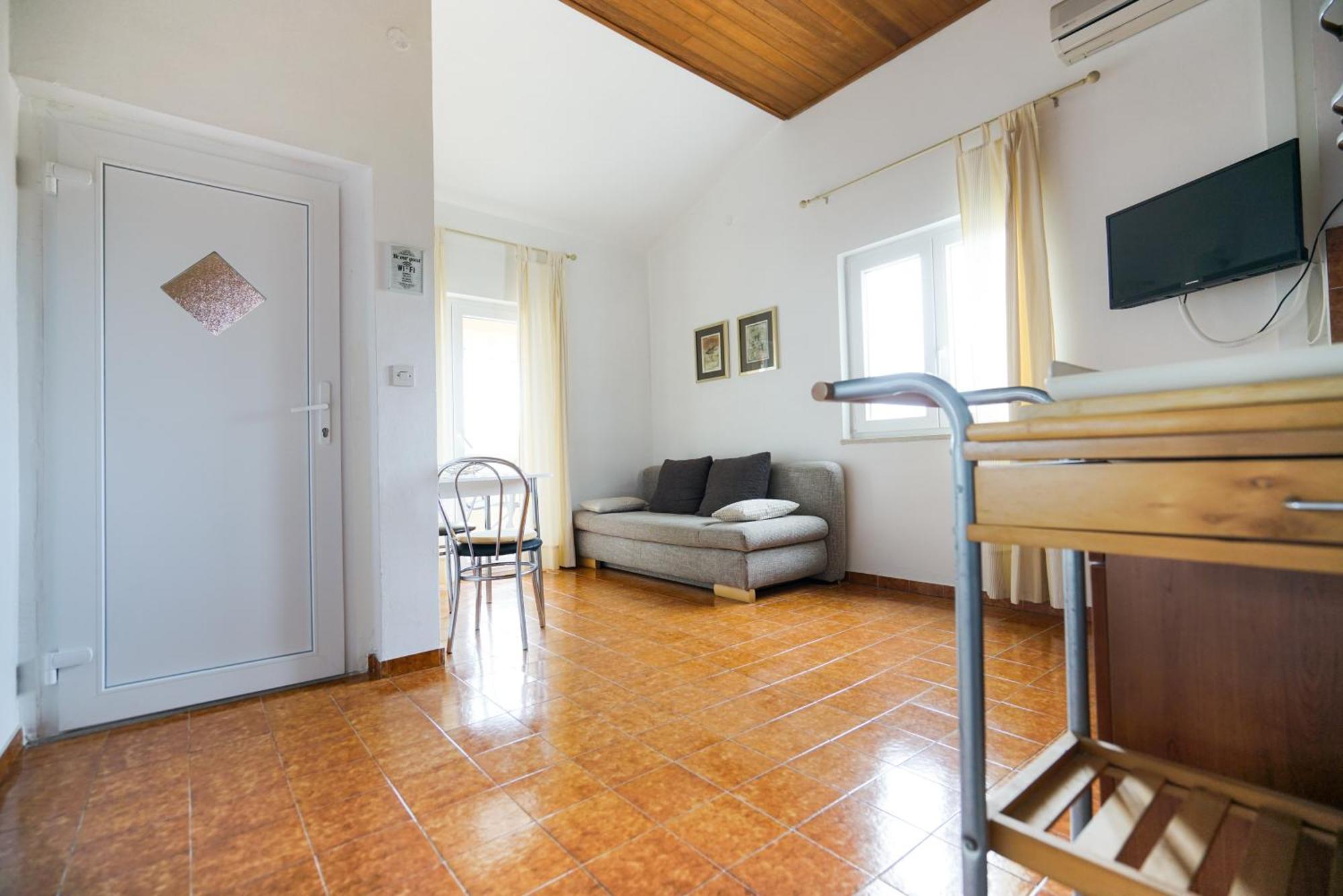 Apartments Osljak 普莱克 外观 照片